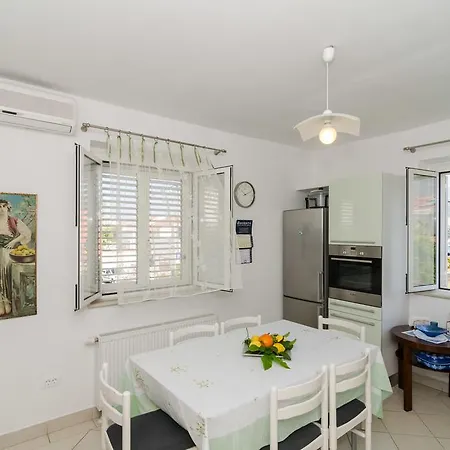 Veve Apartment